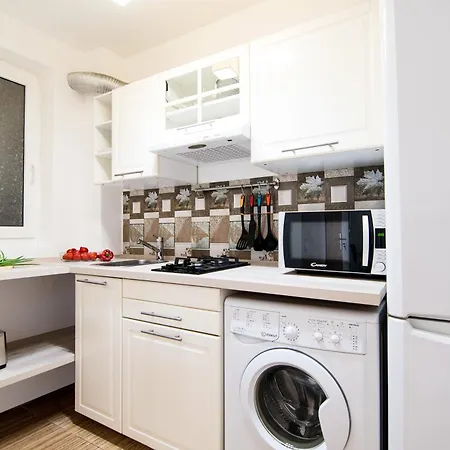 Apartment Center By Alia *