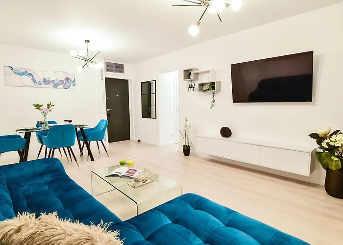 Center * ブカレスト